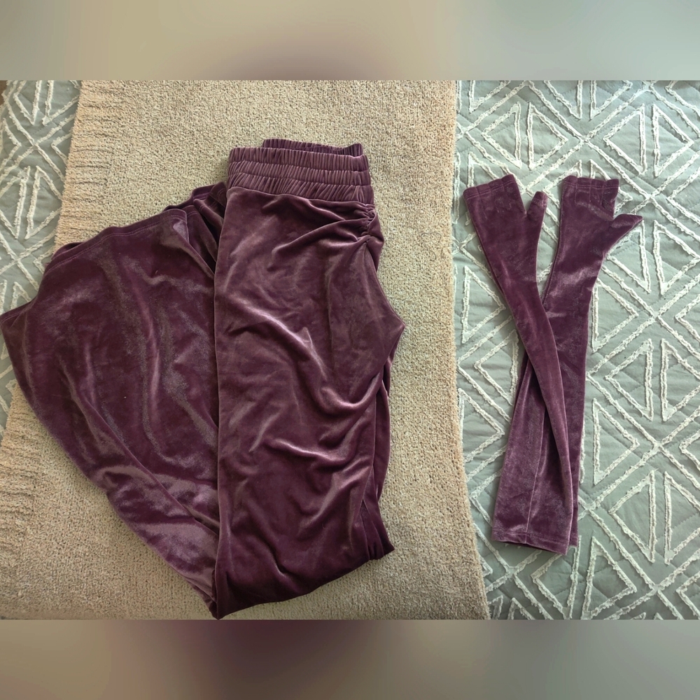 Laina Rauma Leisure Flare Pants w/ Scrunch size Large in Sugarplum